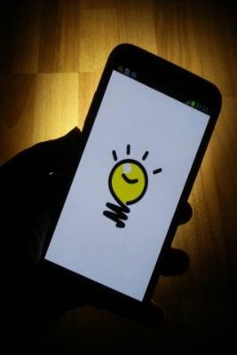 Screenshot of the application Angeldroid Flashlight - #2