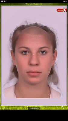 Screenshot of the application KimberyDeiss Make me Bald - #2
