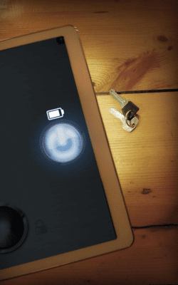 Screenshot of the application LED HD Flashlight - Flashlight - #6