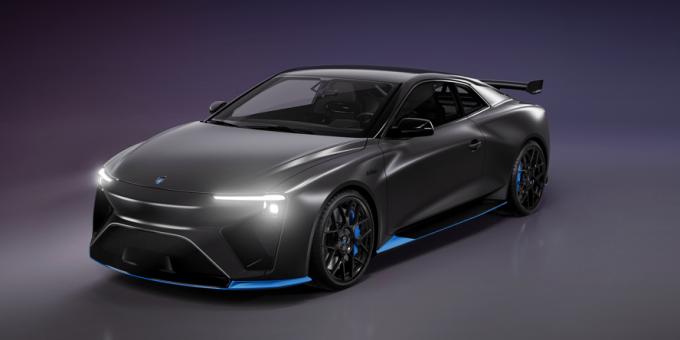 Electric supercar "Natalie" is fueled with methanol