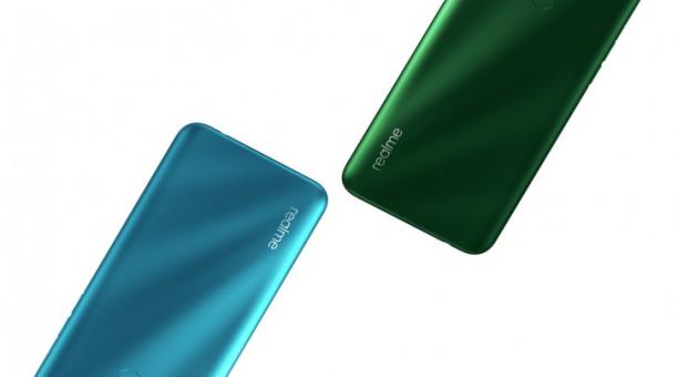 realme 5i - a long-playing smartphone with a quad-camera