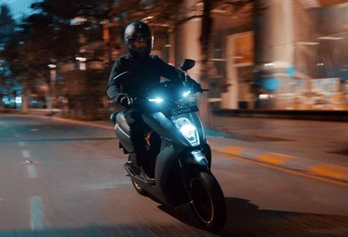 Ather 450x - smart electric scooter