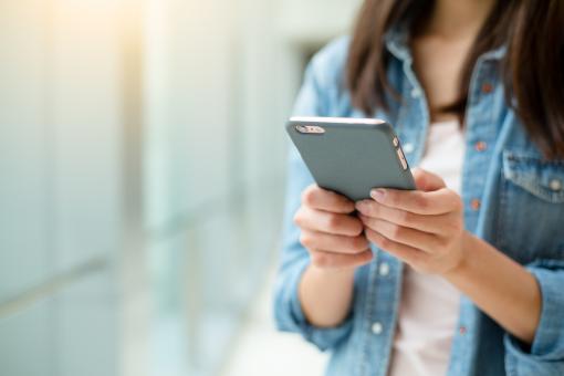 How often should you change phones? Let's figure it out!